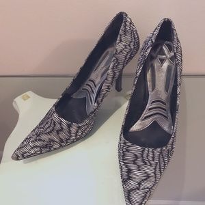Nine West Pump